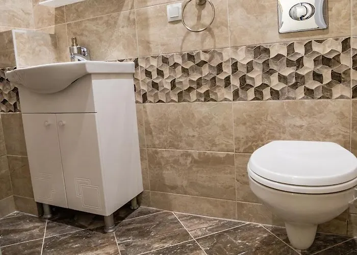 Vazrozhdenska * Veliko Tarnovo